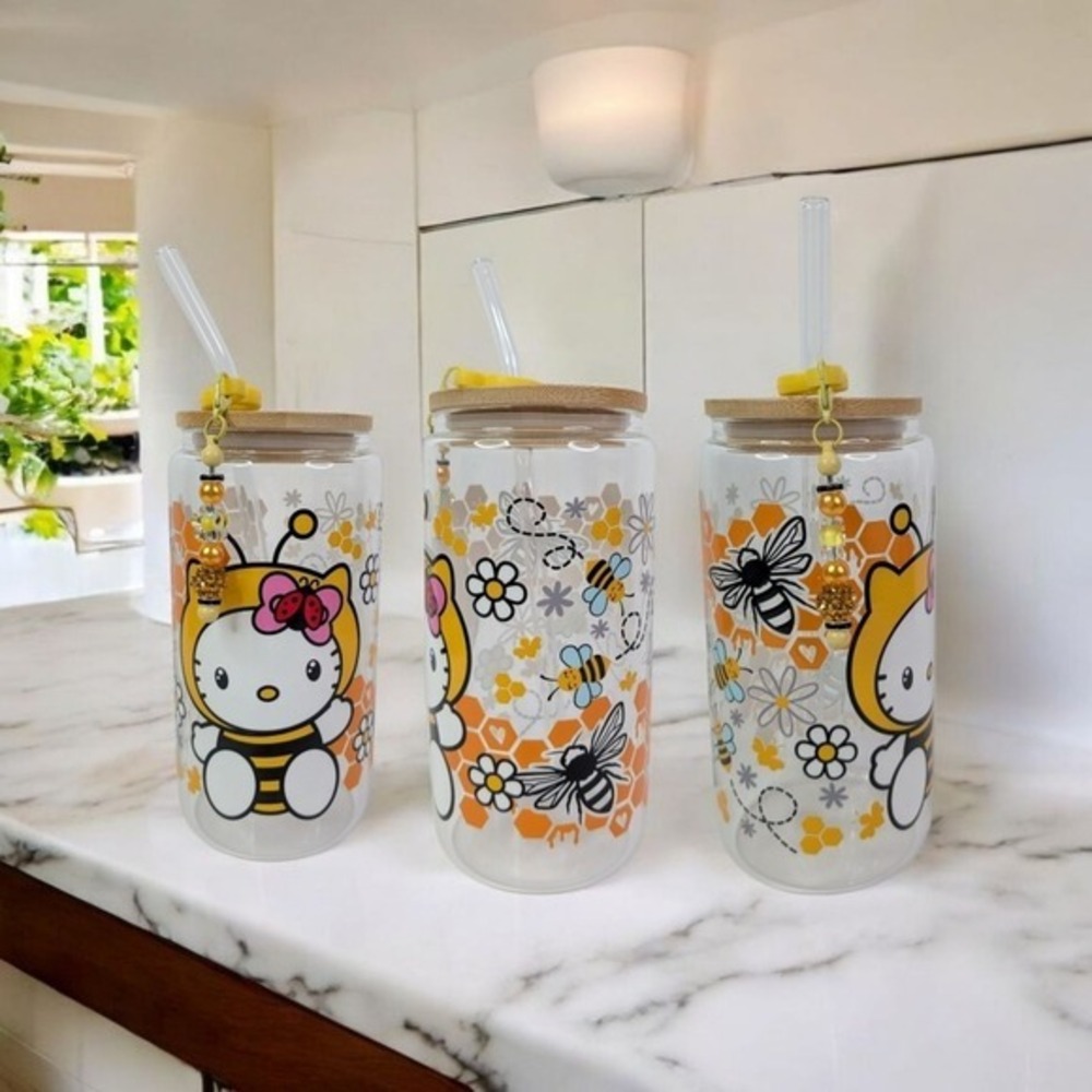 Hello Kitty Glass Tumbler Cup with Bamboo Lid, Glass Straw & Charm‎ Straw Topper